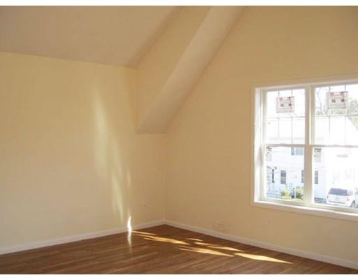 47 Turner St, Dedham, MA 02026 photo 4