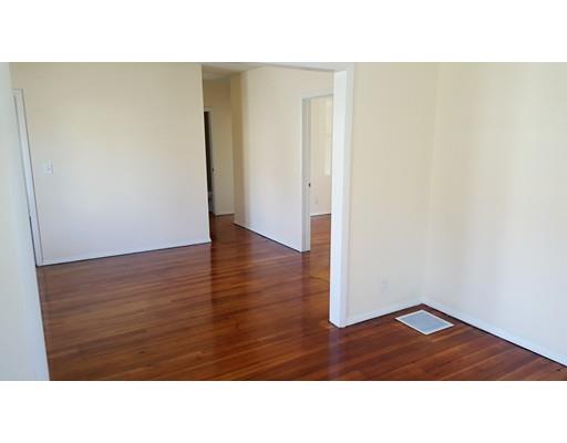 69 Pasadena St, Springfield, MA 01108 photo 10