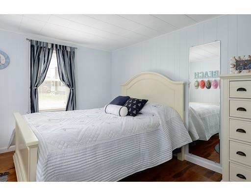 43 Bourne Neck Dr, Bourne, MA 02532 photo 9