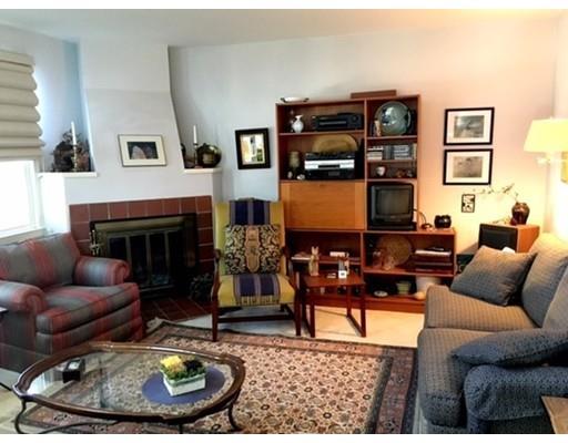 12 Pickett St #E, Beverly, MA 01915 photo 3