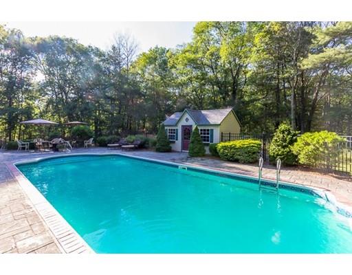 4 Thayer St, Upton, MA 01568 photo 4