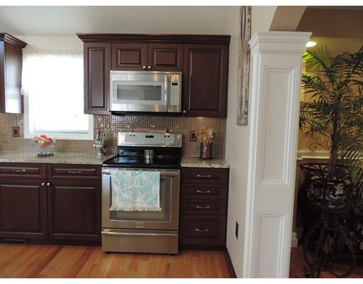 651 Valentine St, Fall River, MA 02720 photo 5