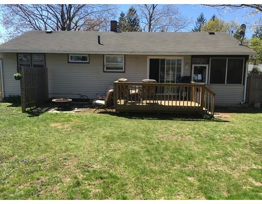73 Wakefield St, Springfield, MA 01151 photo 5