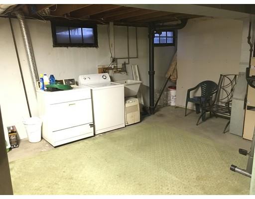 73 Wakefield St, Springfield, MA 01151 photo 24