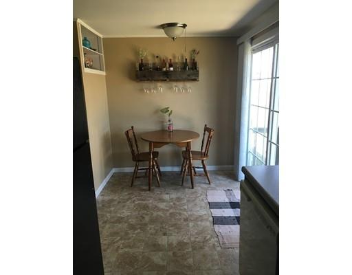 73 Wakefield St, Springfield, MA 01151 photo 13