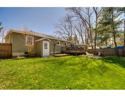26 Batten St, Webster, MA 01570 photo 4