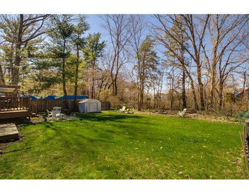 26 Batten St, Webster, MA 01570 photo 3