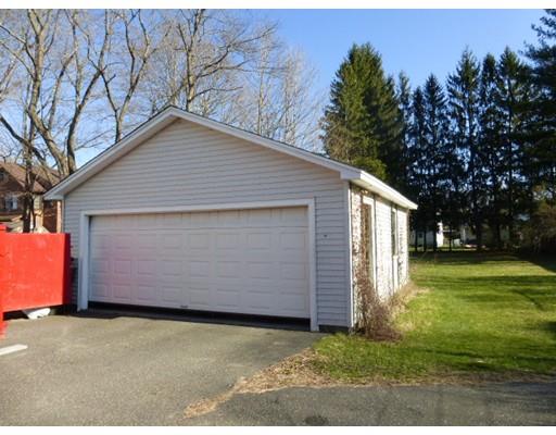 42 Clark St, Easthampton, MA 01027 photo 3