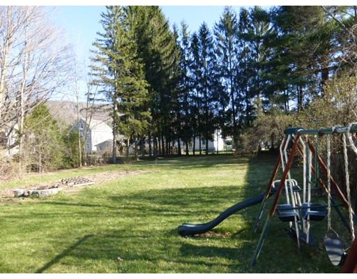 42 Clark St, Easthampton, MA 01027 photo 4