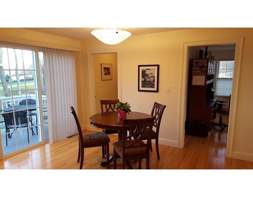 53 Margin St, Peabody, MA 01960 photo 10