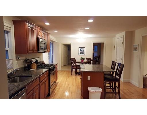 53 Margin St, Peabody, MA 01960 photo 9