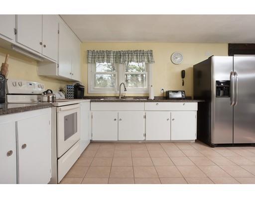 94 Sully Rd, Raynham, MA 02767 photo 5