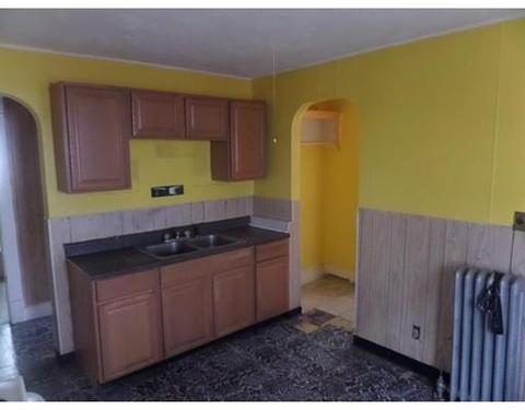 173 Maynard St, Springfield, MA 01109 photo 4