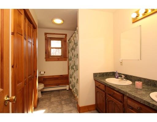 35 Cushing St, Ashburnham, MA 01430 photo 12