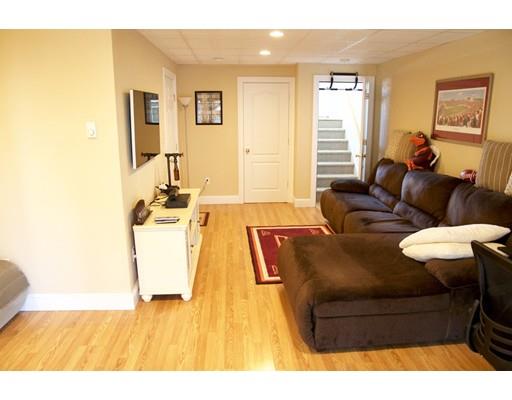 135 Dana Ave, Worcester, MA 01604 photo 20
