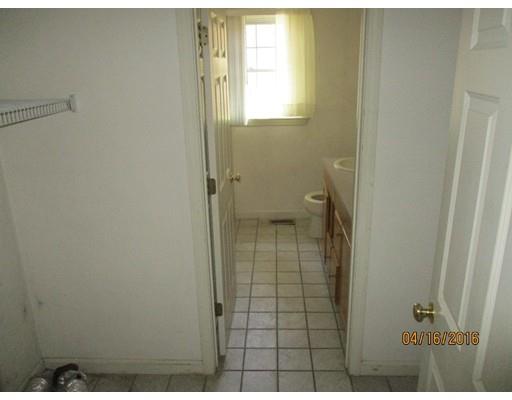 104 Whitins Rd, Sutton, MA 01590 photo 9