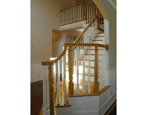 7 Willow Ave, Danvers, MA 01923 photo 5