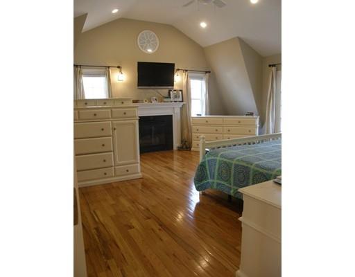 7 Willow Ave, Danvers, MA 01923 photo 23