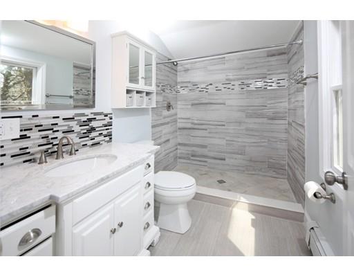 1 Mayflower Ave, Wareham, MA 02571 photo 11