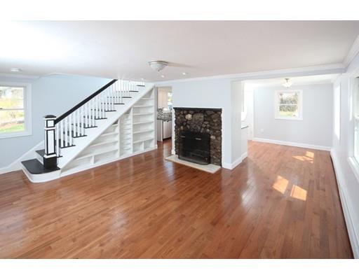1 Mayflower Ave, Wareham, MA 02571 photo 6