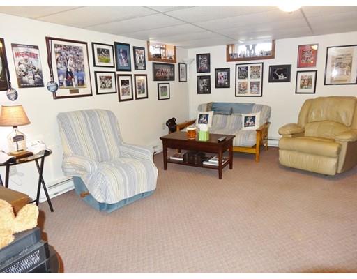 27 Brandon Rd, Worcester, MA 01606 photo 16