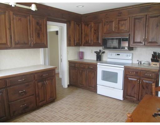 884 School St, Webster, MA 01570 photo 8