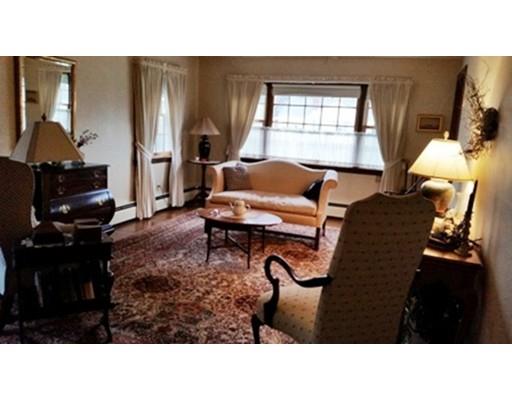 163 Croyden Ter, Springfield, MA 01104 photo 4