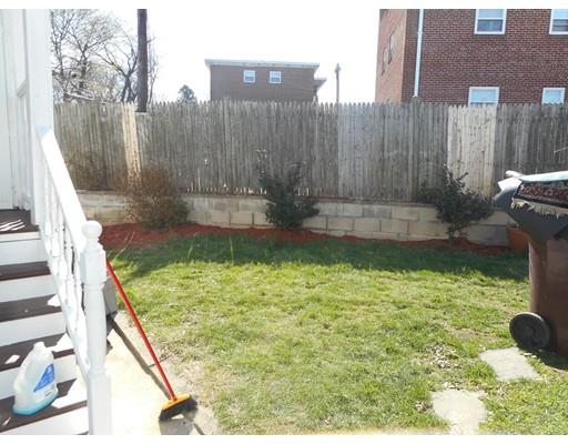 23 Fuller St, Everett, MA 02149 photo 4