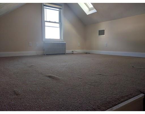 23 Fuller St, Everett, MA 02149 photo 12