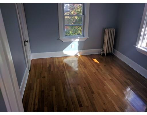 23 Fuller St, Everett, MA 02149 photo 8
