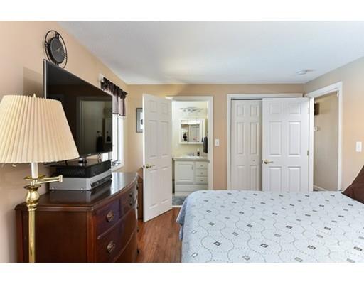 390 Plain St, Braintree, MA 02184 photo 17