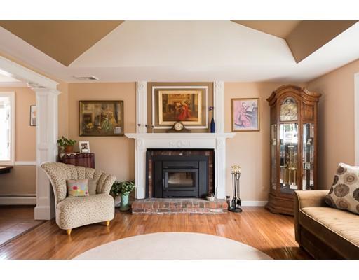 390 Plain St, Braintree, MA 02184 photo 3