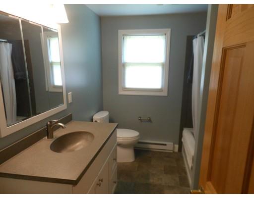 2 Sandra Rd, Easthampton, MA 01027 photo 5
