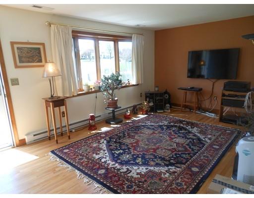 2 Sandra Rd, Easthampton, MA 01027 photo 3