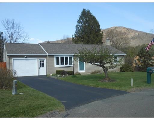 2 Sandra Rd, Easthampton, MA 01027 photo 1