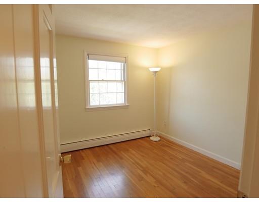3 Willard Ln, Marblehead, MA 01945 photo 9
