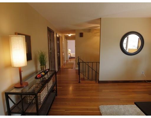 3 Willard Ln, Marblehead, MA 01945 photo 6
