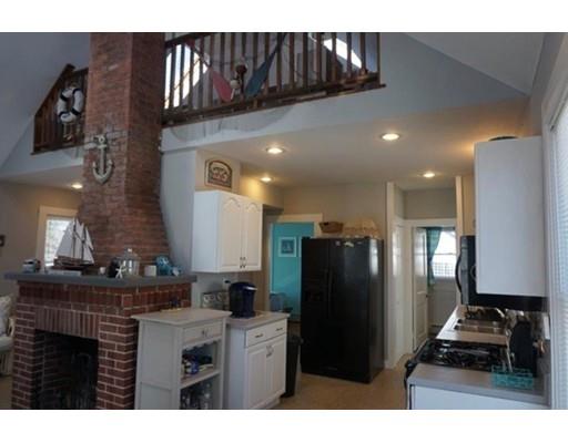 56 Bayview St, Wareham, MA 02571 photo 7