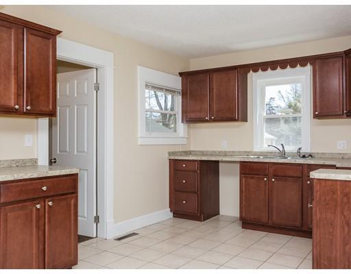 231 Chicopee St, Chicopee, MA 01013 photo 14
