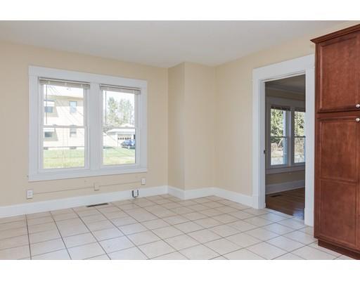 231 Chicopee St, Chicopee, MA 01013 photo 16