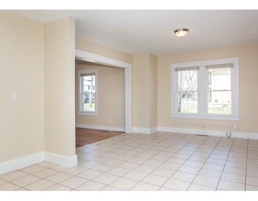 231 Chicopee St, Chicopee, MA 01013 photo 15