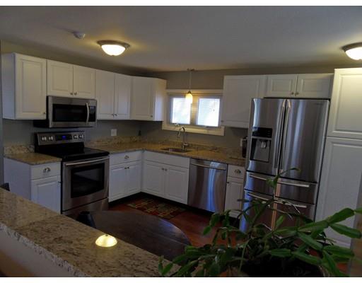 285 Thompson Rd, Webster, MA 01570 photo 4