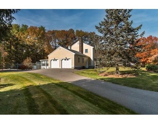 4 Mary Dr, Mendon, MA 01756 photo 4