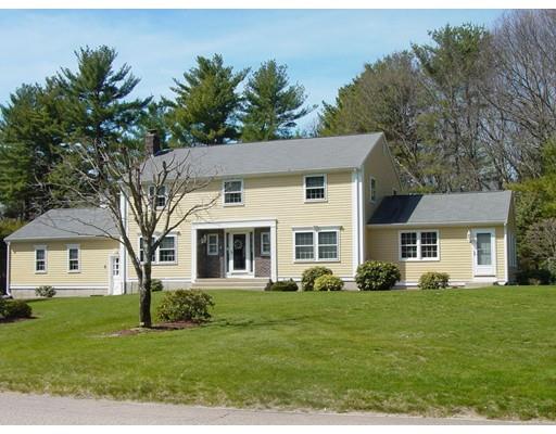 4 Mary Dr, Mendon, MA 01756 photo 3