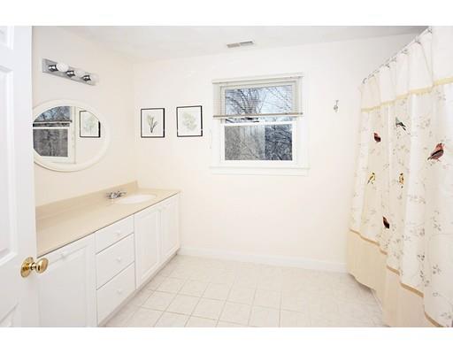 30 Lakeview Ave, Danvers, MA 01923 photo 18