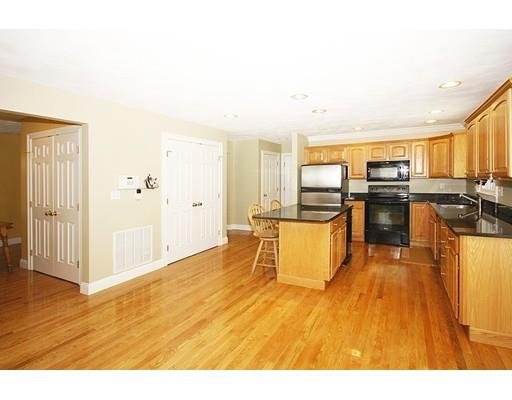 30 Lakeview Ave, Danvers, MA 01923 photo 8