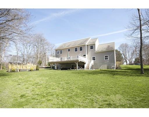 30 Lakeview Ave, Danvers, MA 01923 photo 4
