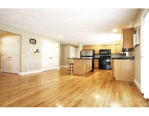 30 Lakeview Ave, Danvers, MA 01923 photo 9