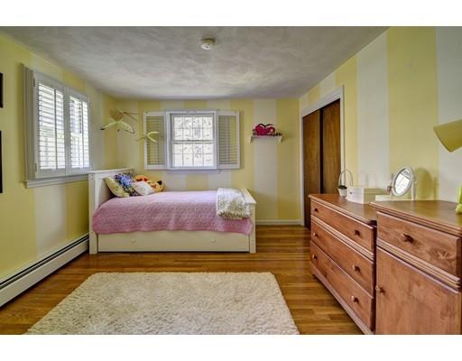 7 Crescent Dr, Georgetown, MA 01833 photo 16