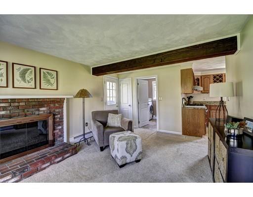 7 Crescent Dr, Georgetown, MA 01833 photo 11
